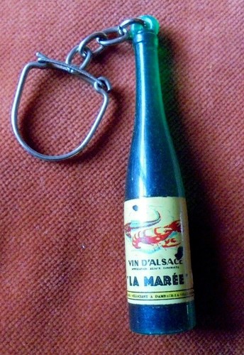 Key ring bottle - , wine