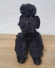 Joli caniche chien 22 cm