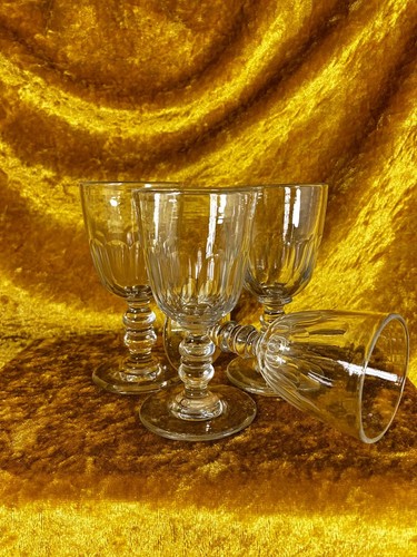Anciens petits verres - anciens,