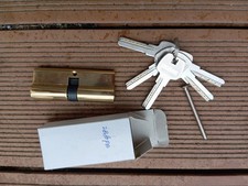 NEUF CYLINDRE DE SECURITE DE