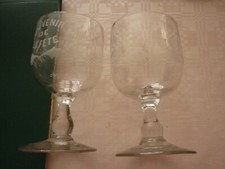 LOT DE 2 ANCIENS VERRES