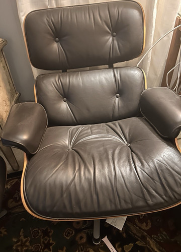 Authentic eames lounge - authentic,