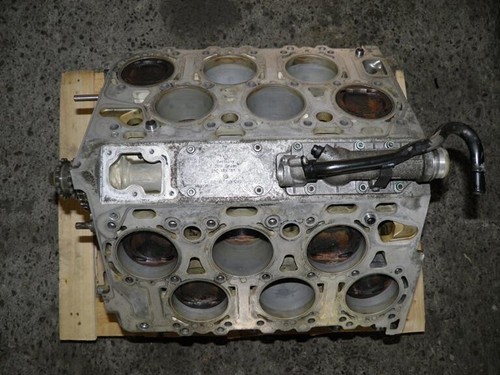 Moteur vers bas - le, bloc