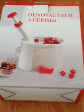 Dénoyauteur à cerises