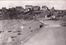Carte postale 10x15cm postcard ROTHENEUF plage vers l'Est timbrée 1957