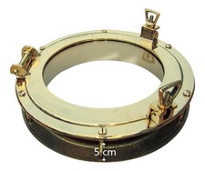 Hublot avec du verre porte