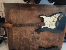 Guitare Basse Électrique