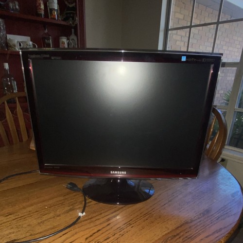 Samsung t220hd lcd hdtv - 22",