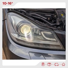 Mercedes-Benz C-Class Phare