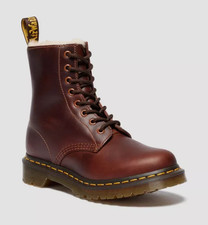 Dr.Martens 1460 Serena Doublure Fausse Fourrure Bottines en Marron Tout Tailles