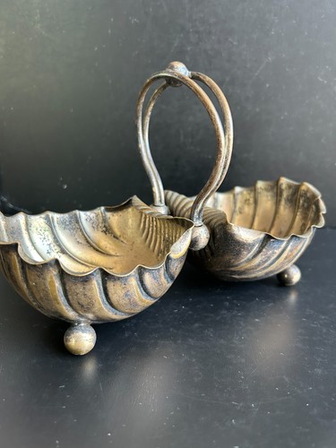 Ancien plat double - , coquille