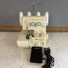 Pfaff Hobbylock 776 Serger