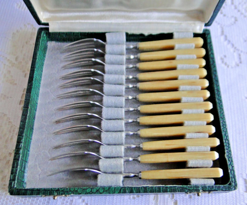 Coffret fourchettes à - coffret,