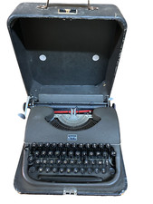 ANCIENNE MACHINE A ÉCRIRE JAPY 