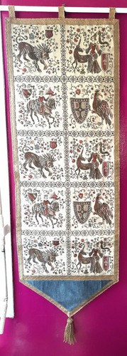 Banniere brodée motifs - brodée,