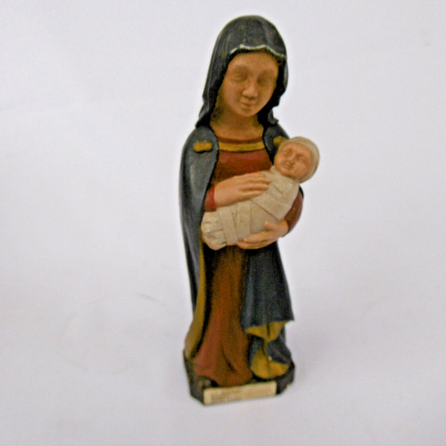 Statue vierge enfant - a, l'enfant
