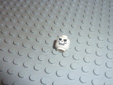 LEGO Minifigure Head Skull Evil with Eyebrows 3626bpx115 / 4766/8781/4757/4720..