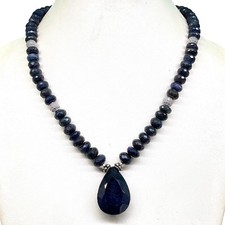 5.5m Saphir Bleu à Facettes