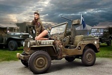 WW2 Pin up RAF Jeep US AAF