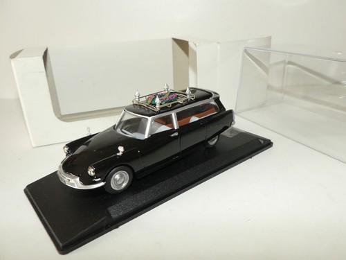 Citroen corbillard gb - ds,