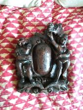 Bas Relief Bois Sculpté à cartouche d'armoiries tenu par Angelots  xviieme