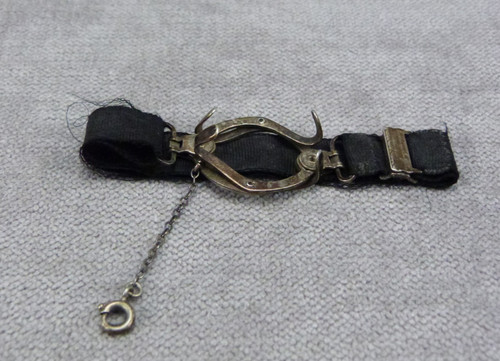 Ancienne griffe bracelet - , en