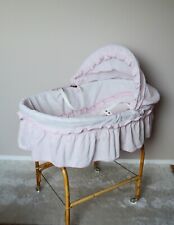 Ancien Berceau Lit Bébé Couffin En Rotin Avec Quatre Petite Roues Vintage