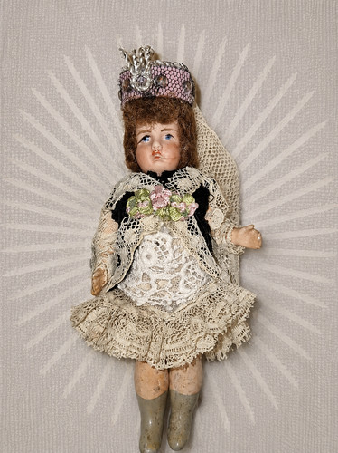 Poupée ancienne mignonnette - poupée,
