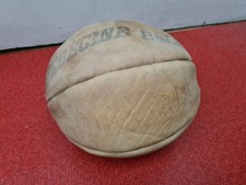 ANCIEN-MEDECINE BALL-CUIR-boxe