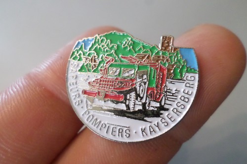 Pin badge firefighter - pin,