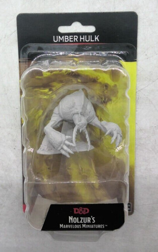 Dungeons dragons miniatures - &,