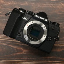 Olympus OM-D E-M5 Mark III