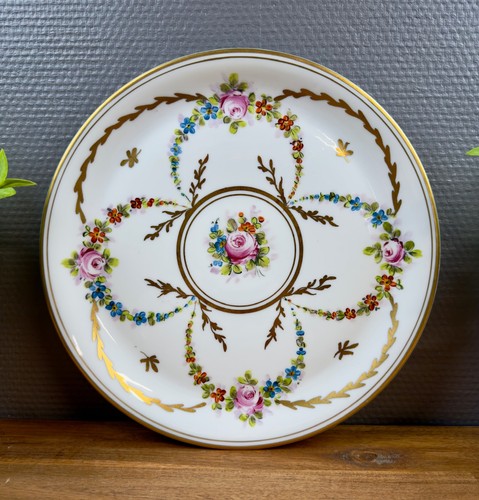 Plat ancien porcelaine - en, –