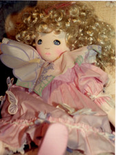 Poupée vintage luxe/chiffon/''MUNDIA M.elle CÉCILE''/neuve bte/64 cm/fin an.1980