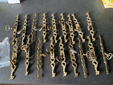 LOT DE 18 ANCIENNES POIGNEES BOUTON PORTE PLACARD  ARMOIRES FAUSSE CLÉ