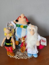 LOT ASTERIX OBELIX PANORAMIX GOSCINNY UDERZO  PELUCHES DELTA-SPORT  20 CM