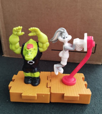 Lot Figurine Bugs Bunny Space