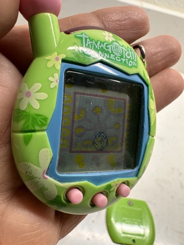 Tamagotchi connection - connection, v4