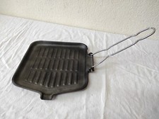 Grill viande carré en fonte 21 cm  manche rabattable