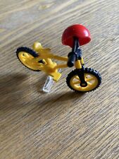Playmobil Vélo VTT VTC Jaune Sur Support Enfant Et Casque Enfant