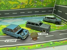 (422)  voiture Dinky Toys origine France au choix : R 16 – Peugeot – Citroën 3CV