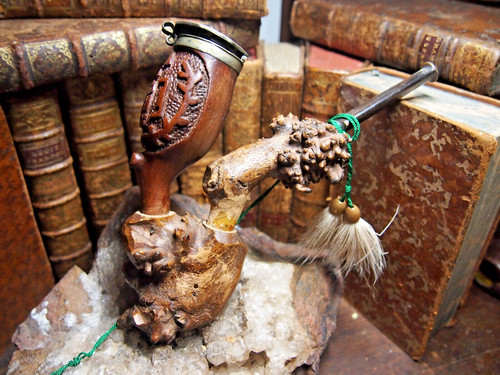 Pipe bois sculpté ayant - sculpté,