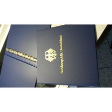 Ensemble De 11 Classeurs À