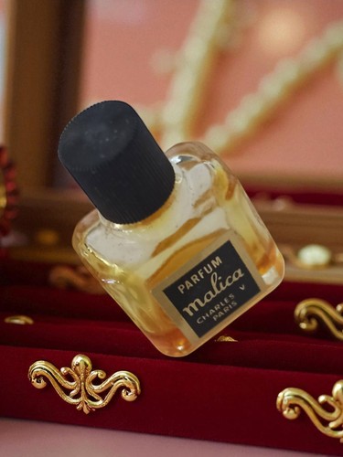 Miniature parfum ancienne - parfum,
