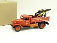 Ixo SB 1/43 - Citroen U23 tow