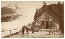 France, Chamonix, Couple et Âne devant le Glacier des Bossons vintage albumen pr