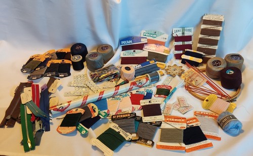 Lot mercerie ancienne - lot,