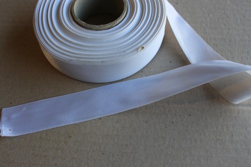 Ancienne ruban satin - ruban, blanc