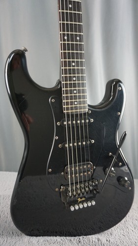 Fender stratocaster - fender,