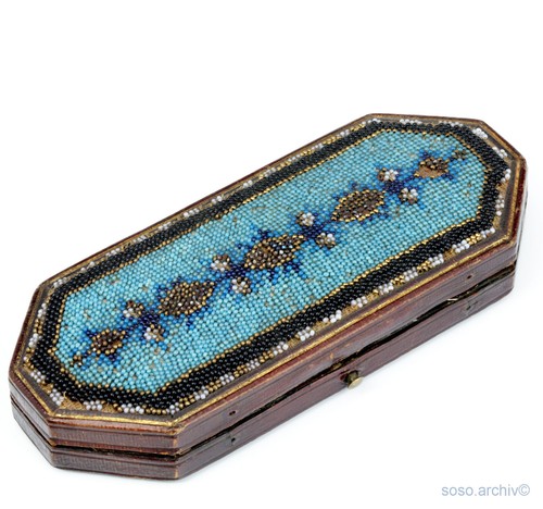 étui biedermeier broderie - broderie, de